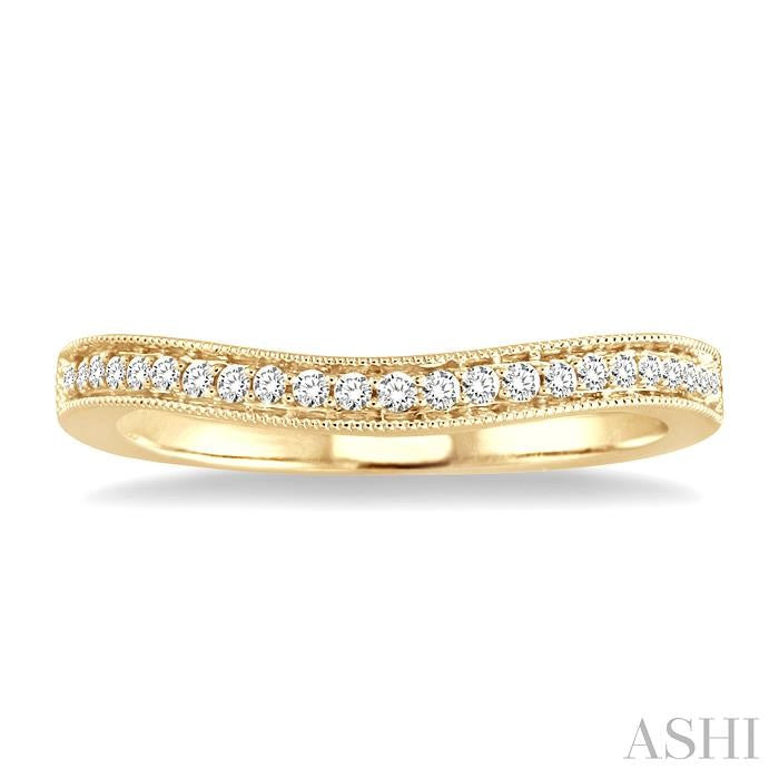 1/4 Ctw Round Cut Diamond 'V' Shape Band in 14K Yellow Gold