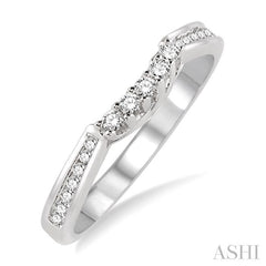 1/4 Ctw Round Cut Diamond Wedding Band in 14K White Gold