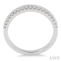 1/4 Ctw Round Cut Diamond Wedding Band in 14K White Gold
