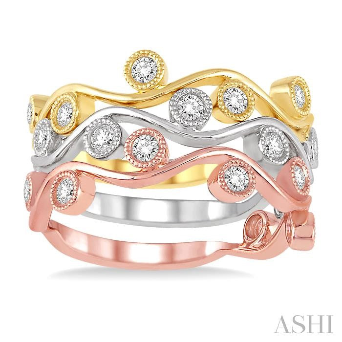 3/8 ctw Round Cut Diamond Triple Band Set in 14K Tri Color Gold