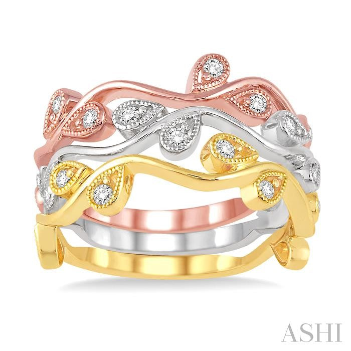 1/3 ctw Pear Shape Round Cut Diamond Triple Band Set in 14K Tri Color Gold