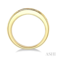 1 Ctw Princess Cut Diamond Wedding Band in 14K Yellow Gold