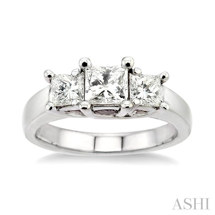 2 Ctw 3 Stone Princess Cut Diamond Ring in 14K White Gold