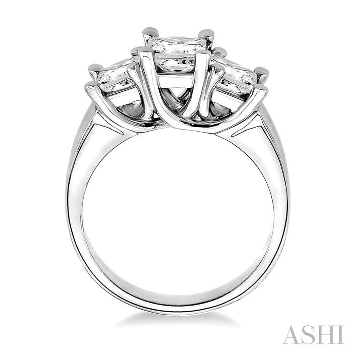 2 Ctw 3 Stone Princess Cut Diamond Ring in 14K White Gold