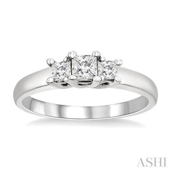 1/2 Ctw 3 Stone Princess Cut Diamond Ring in 14K White Gold