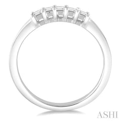 1/3 Ctw Princess Cut Diamond Wedding Band in 14K White Gold