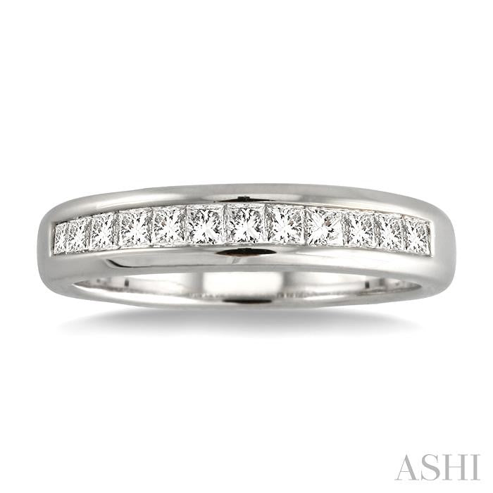 1 Ctw Princess Cut Diamond Wedding Band in 14K White Gold