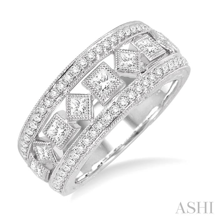 1 Ctw Diamond Fashion Band in 14K White Gold