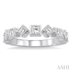 1/2 ctw Diamond Fashion Band in 14K White Gold