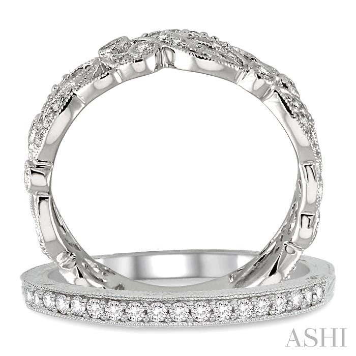 1/2 ctw Round Cut Diamond Triple Band Set in 14K white Gold