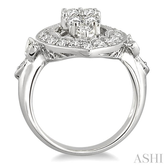 2 Ctw Baguette and Round Cut Traditional Diamond Ring in 18K White Gold
