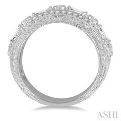 3/4 ctw Diamond Fashion ring in 14K White Gold
