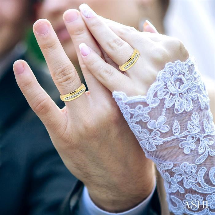 1/3 ctw Round Cut Diamond Duos Ring Set in 14K Yellow Gold