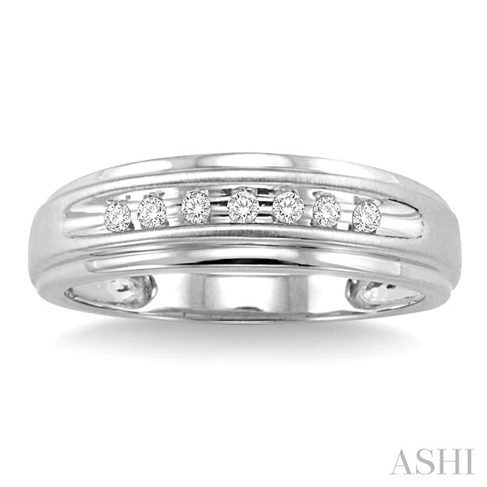 1/20 ctw Round Cut Diamond Women's Ring in 14K White Gold