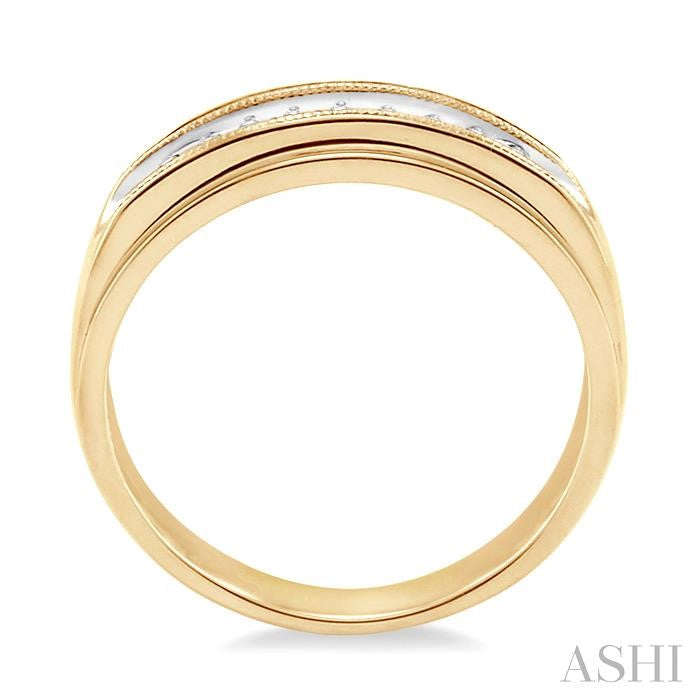 1/8 ctw Round Cut Diamond Men's Ring in 14K Yellow Gold