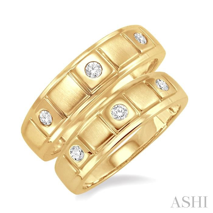 1/4 Ctw Round Cut Diamond Duos Ring Set in 14K Yellow Gold