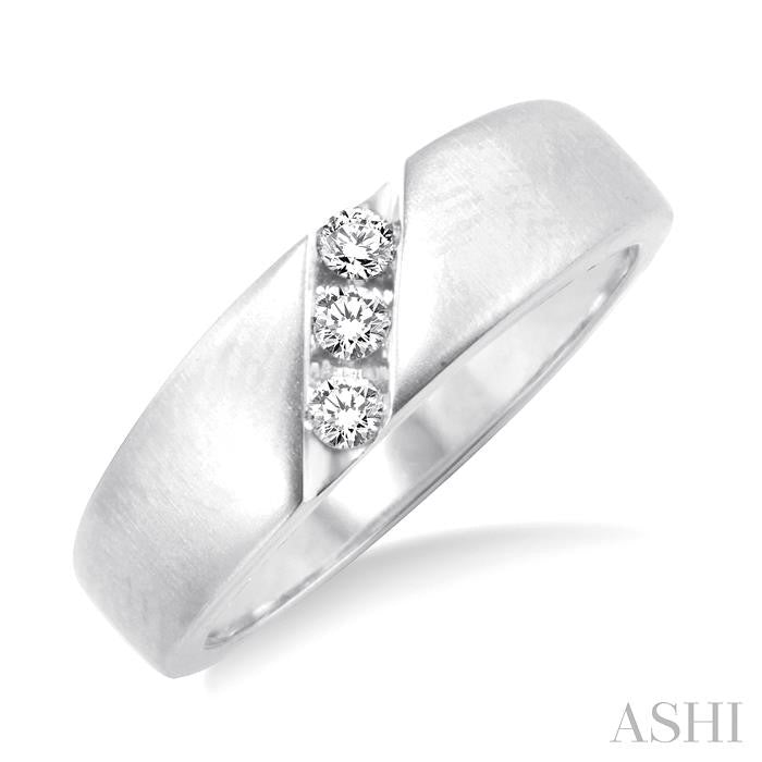 1/8 Ctw Round Cut Diamond Women's Ring in 14K White Gold