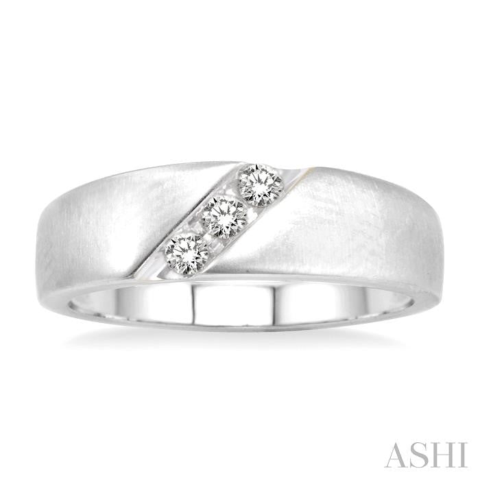 1/8 Ctw Round Cut Diamond Women's Ring in 14K White Gold