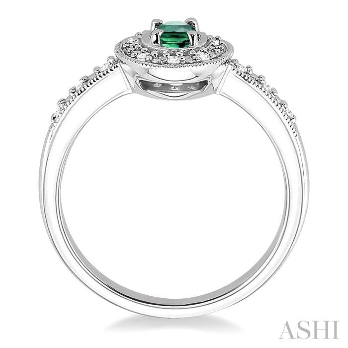 5x3 MM Oval Shape Emerald and 1/10 Ctw Round Cut Diamond Ring in 14K White Gold.