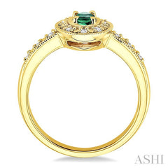 5x3 MM Oval Shape Emerald and 1/10 Ctw Round Cut Diamond Ring in 14K Yellow Gold.