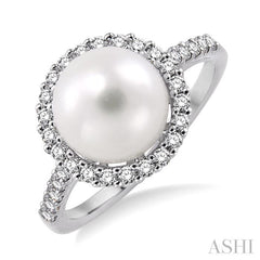 9 MM Cultured Pearl and 3/8 Ctw Round Cut Diamond Ring in 14K White Gold