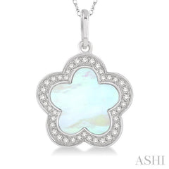 9x9 MM Fancy Shell and 1/8 Ctw Round Cut Diamond Pendant in 14K White Gold with Chain