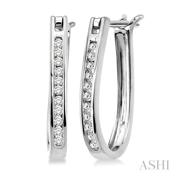 1/4 ctw Round Cut Diamond Hoop Earrings in 14K White Gold