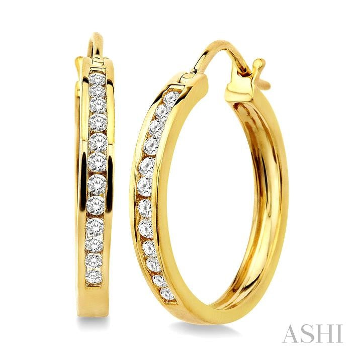 1/2 ctw Round Cut Diamond Hoop Earrings in 10K Yellow Gold