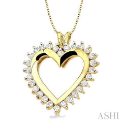 1 Ctw Round Cut Diamond Heart Pendant in 10K Yellow Gold with Chain