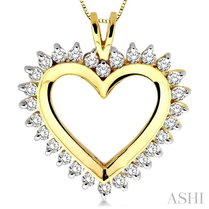 1 Ctw Round Cut Diamond Heart Pendant in 10K Yellow Gold with Chain