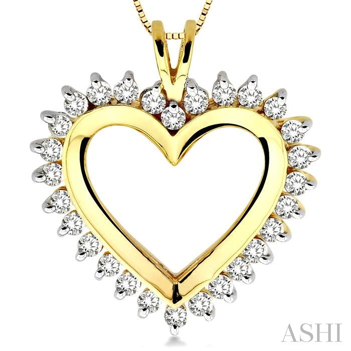 1 Ctw Round Cut Diamond Heart Pendant in 10K Yellow Gold with Chain