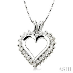 1/2 Ctw Round Cut Diamond Heart Pendant in 14K White Gold with Chain