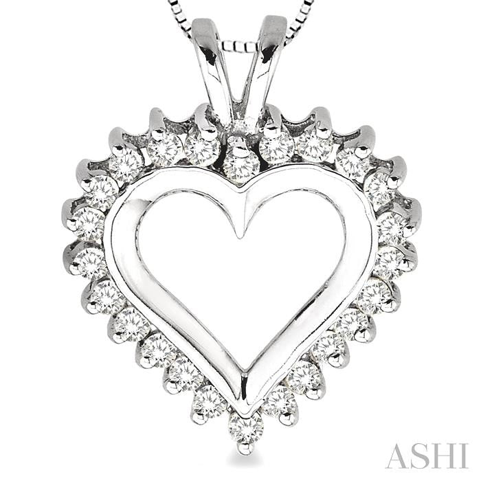 1/2 Ctw Round Cut Diamond Heart Pendant in 14K White Gold with Chain