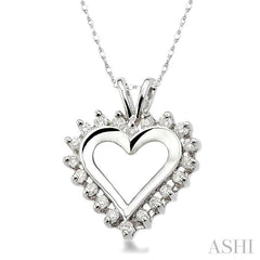 1/4 Ctw Round Cut Diamond Heart Pendant in 14K White Gold with Chain