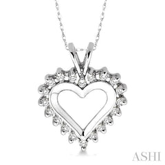 1/4 Ctw Round Cut Diamond Heart Pendant in 14K White Gold with Chain