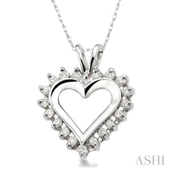 1/4 Ctw Round Cut Diamond Heart Pendant in 10K White Gold with Chain