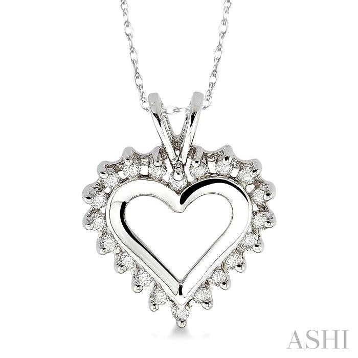 1/4 Ctw Round Cut Diamond Heart Pendant in 10K White Gold with Chain