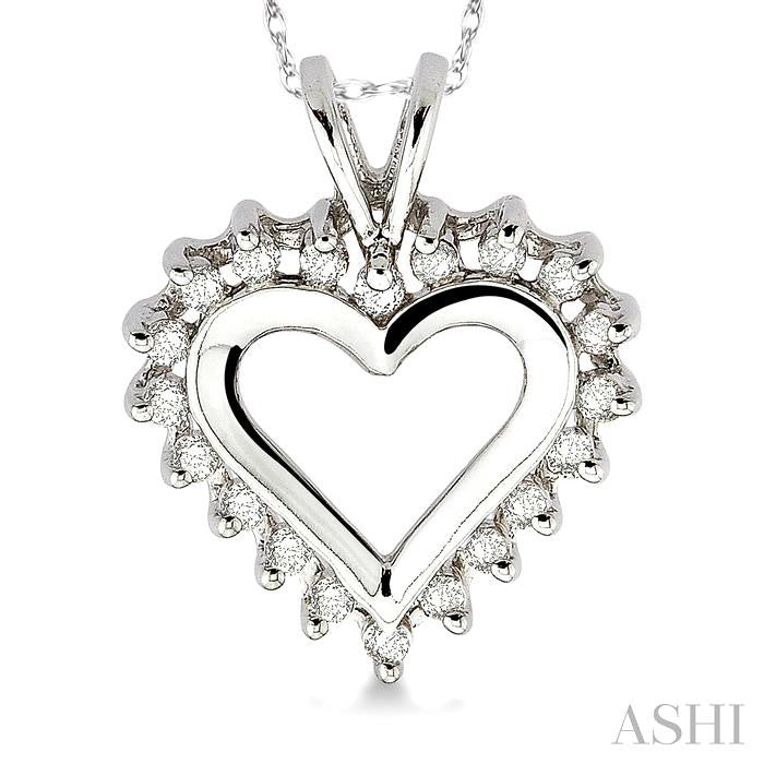 1/4 Ctw Round Cut Diamond Heart Pendant in 10K White Gold with Chain