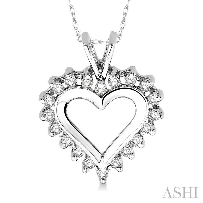 1/4 Ctw Round Cut Diamond Heart Pendant in 10K White Gold with Chain