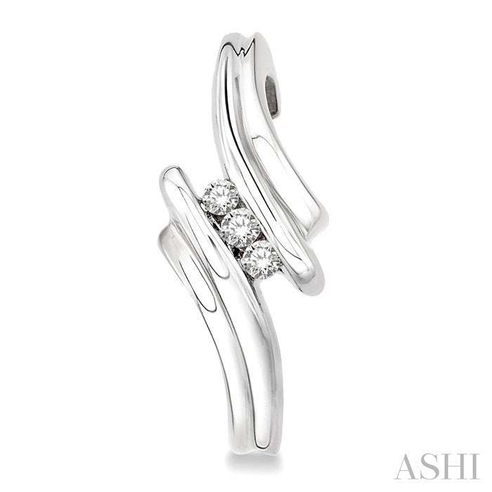 1/10 Ctw Round Cut Diamond Earrings in 10K White Gold