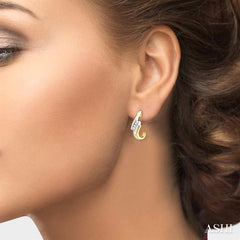 1/10 Ctw Round Cut Diamond Earrings in 10K Yellow Gold