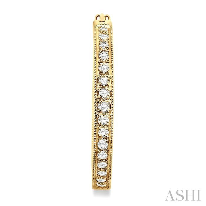 1 Ctw Round Cut Diamond Hoop Earrings in 14K Yellow Gold