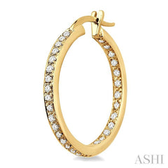 1/2 ctw Round Cut Diamond Hoop Earrings in 14K Yellow Gold