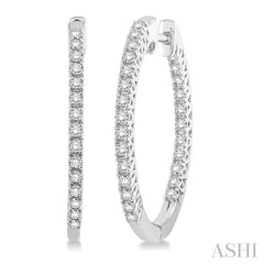 1/2 ctw Round cut Diamond Hoop Earrings in 14K White Gold
