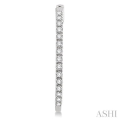 1/2 ctw Round cut Diamond Hoop Earrings in 14K White Gold