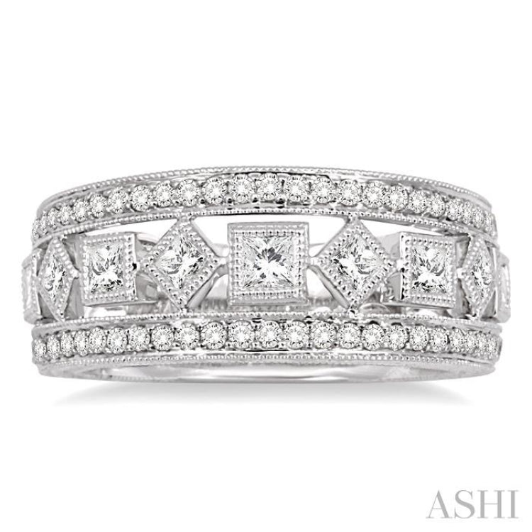 Diamond Fashion Ring