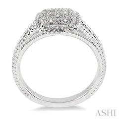 1/20 Ctw Round Cut Diamond Ring in Sterling Silver