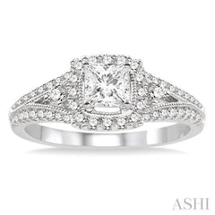 Princess Shape Halo Diamond Engagement Ring