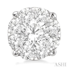 Round Shape Lovebright Essential Diamond Stud Earrings