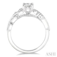 Princess Shape Diamond Engagement Ring